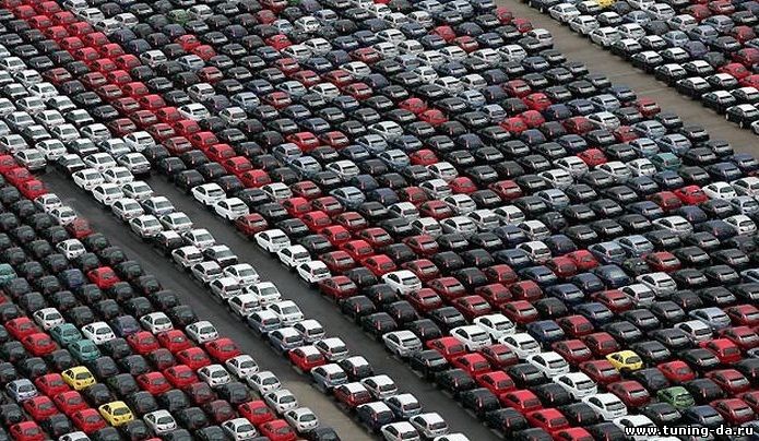 В России стремительно сокращаются автомобильные продажи